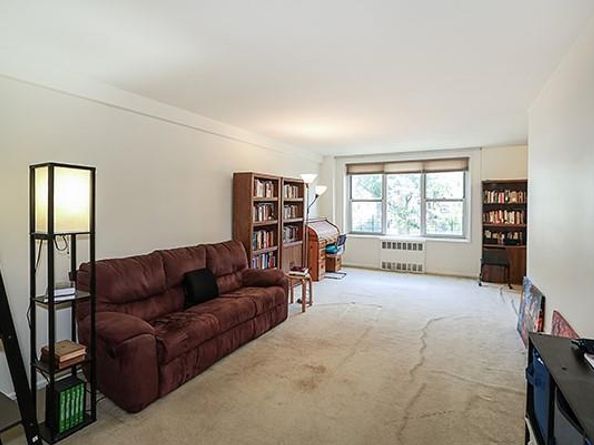 209-80 18th Avenue 2G, Bayside NY 11360