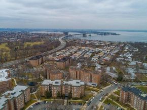209-80 18th Avenue 2G, Bayside NY 11360
