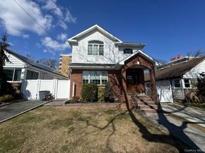 162-11 12nd Ave, Beechhurst NY 11357