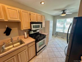 13 Springfield Circle, Central Islip NY 11722