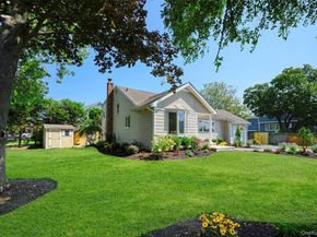2 Bay Place, Bay Shore NY 11751