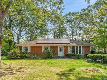 225 Chichester Ave