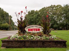 419F Weymouth Court F, Ridge NY 11961