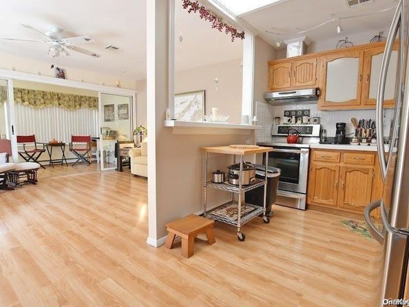 419F Weymouth Court F, Ridge NY 11961