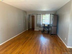 134 Veronica Lane, North Babylon NY 11703