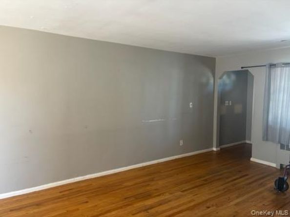 134 Veronica Lane, North Babylon NY 11703