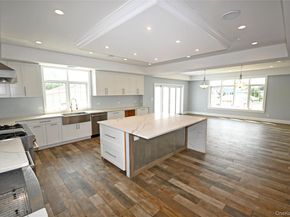7 East Boulevard, East Rockaway NY 11518