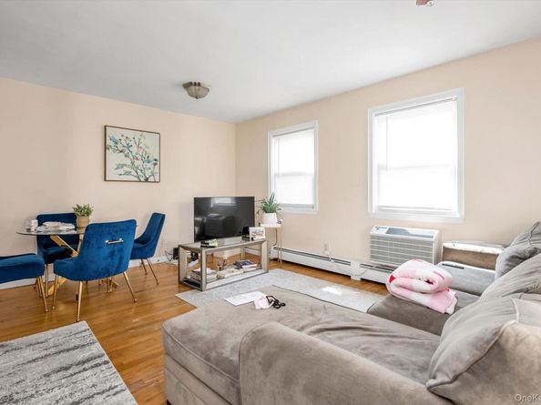 6126 164th Street, Fresh Meadows NY 11365