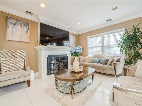 732 Sunrise Avenue, Bellmore NY 11710