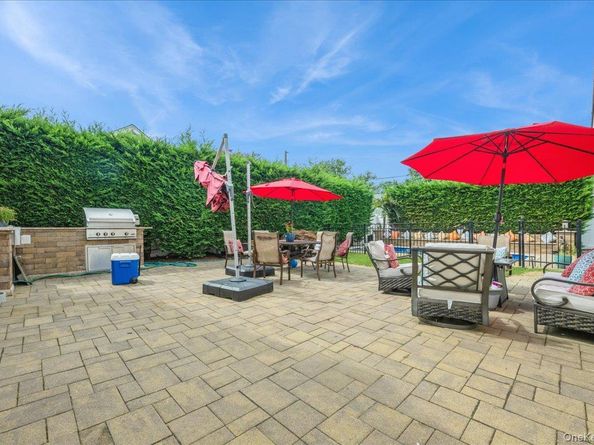 732 Sunrise Avenue, Bellmore NY 11710