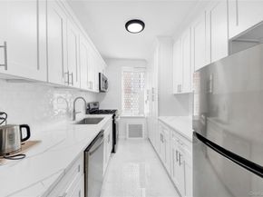 2080 Barnes Avenue 3H, Bronx NY 10462
