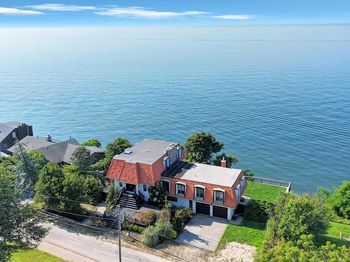129 Shore Drive
