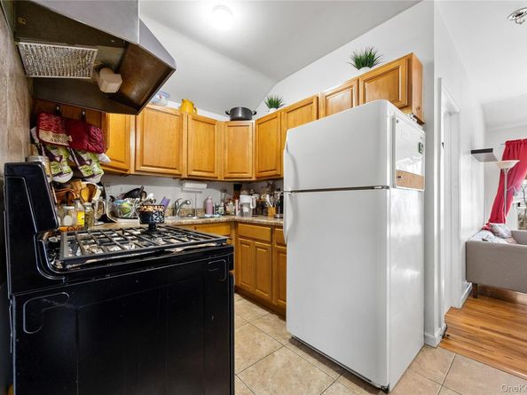 8851 Pitkin Avenue, Ozone Park NY 11417