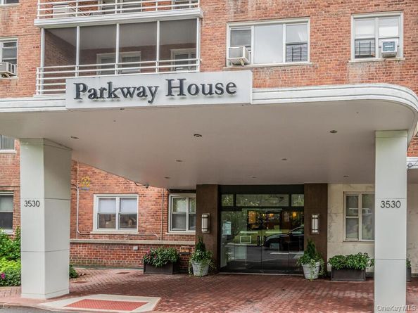 3530 Henry Hudson Parkway 9A, Bronx NY 10463