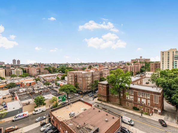 3530 Henry Hudson Parkway 9A, Bronx NY 10463