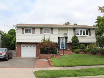 215 N Syracuse Avenue