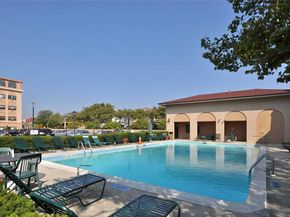 185 W Park Avenue 302, Long Beach NY 11561