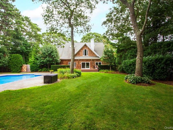 49 Bridle Path, Westhampton Beach NY 11978