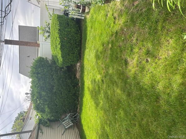 121-18 238th Street, Laurelton NY 11422