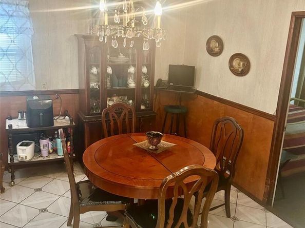 121-18 238th Street, Laurelton NY 11422