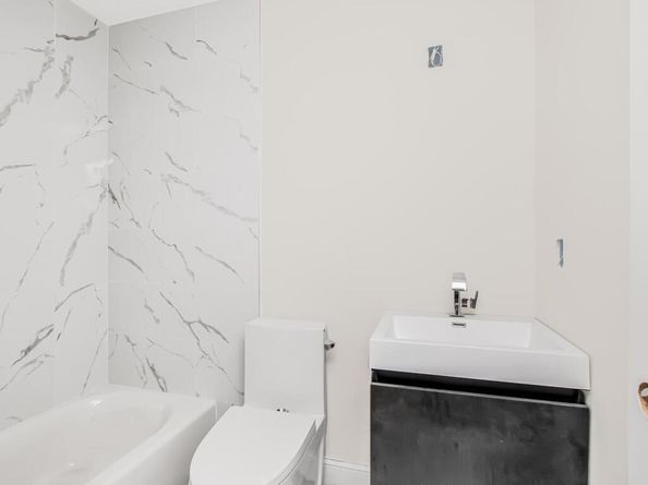 65 W 2nd Street 6, Mount Vernon NY 10550