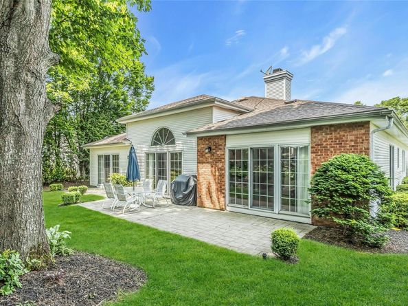 165 Country Club Drive, Commack NY 11725
