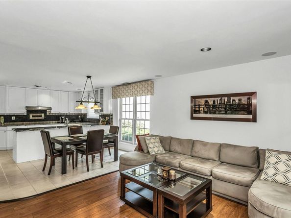 165 Country Club Drive, Commack NY 11725