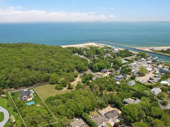 57 Newtown Road, Hampton Bays NY 11946