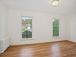6 Huckleberry Lane E, Hampton Bays NY 11946