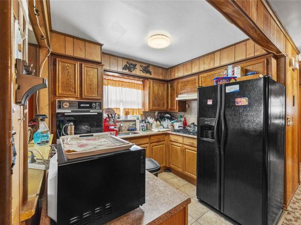1112 Saint Lawrence Avenue Front, Bronx NY 10472