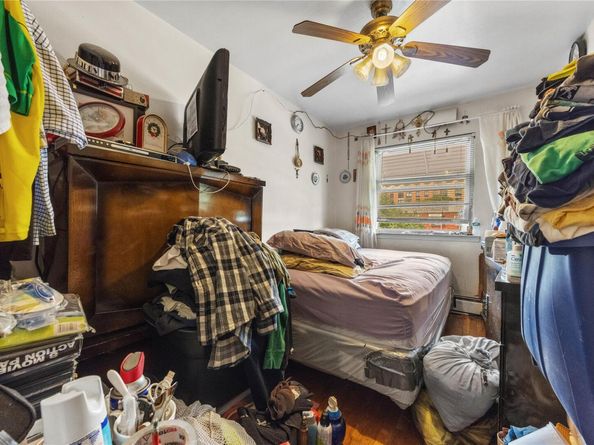 1112 Saint Lawrence Avenue Front, Bronx NY 10472