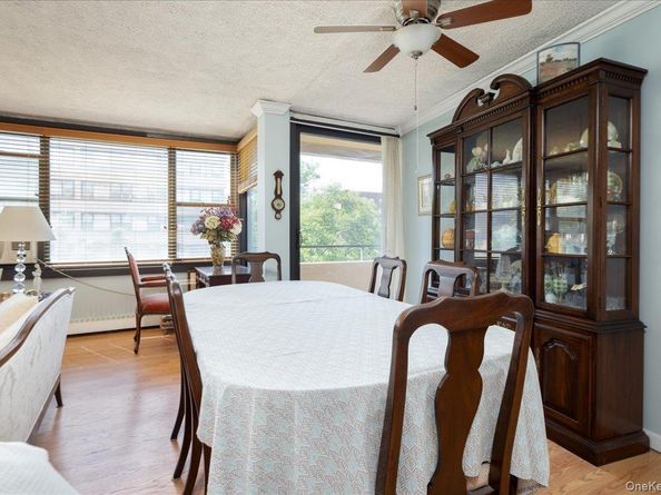 166-26 Powells Cove Boulevard 5D, Whitestone NY 11357