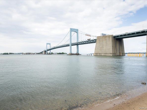 166-26 Powells Cove Boulevard 5D, Whitestone NY 11357