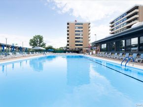 166-26 Powells Cove Boulevard 5D, Whitestone NY 11357