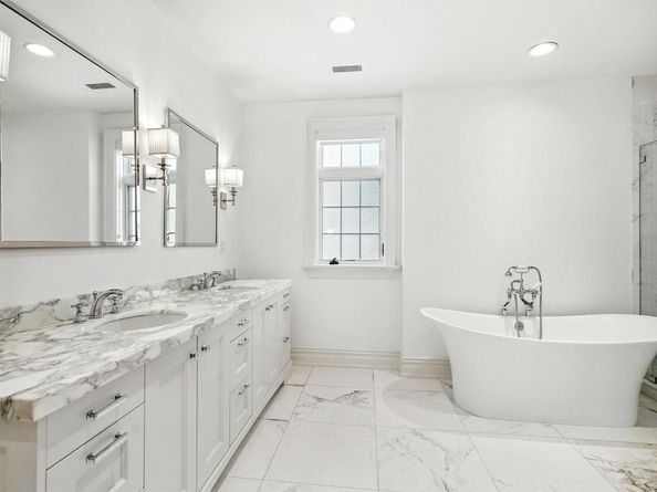 2 Weaver Street 9, Scarsdale NY 10583