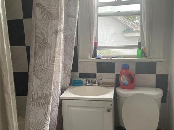 109-49 215 Street, Queens Village NY 11429