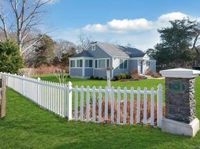 2360 Peconic Bay Boulevard, Laurel NY 11948