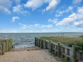 2360 Peconic Bay Boulevard, Laurel NY 11948