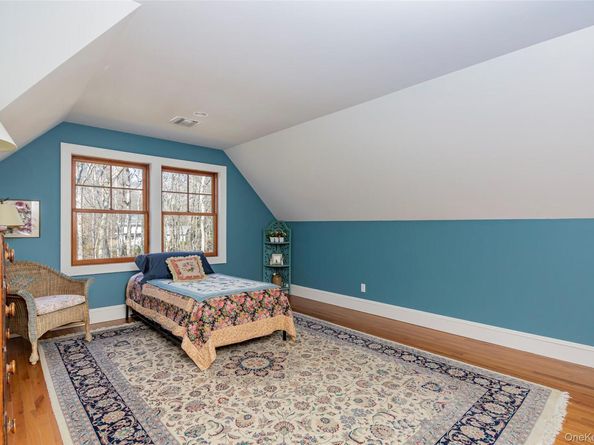 27 Country Club Drive, Shelter Island NY 11964