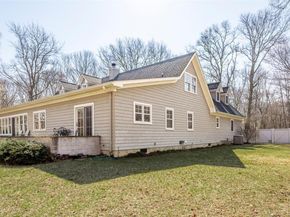 27 Country Club Drive, Shelter Island NY 11964