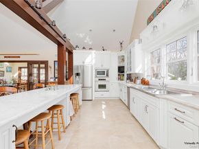27 Country Club Drive, Shelter Island NY 11964