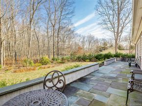 27 Country Club Drive, Shelter Island NY 11964