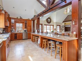 27 Country Club Drive, Shelter Island NY 11964
