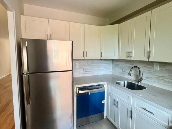 4901 Henry Hudson Parkway 9F, Bronx NY 10471