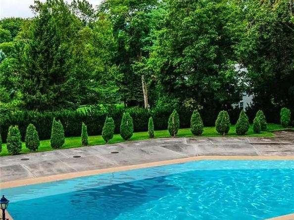 4901 Henry Hudson Parkway 9F, Bronx NY 10474