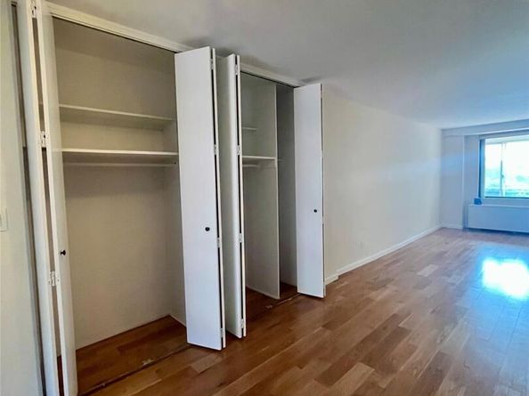 4901 Henry Hudson Parkway 9F, Bronx NY 10471
