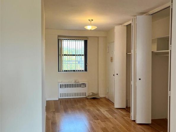 4901 Henry Hudson Parkway 9F, Bronx NY 10471