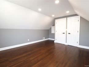 14a Earl Place, Amity Harbor NY 11701