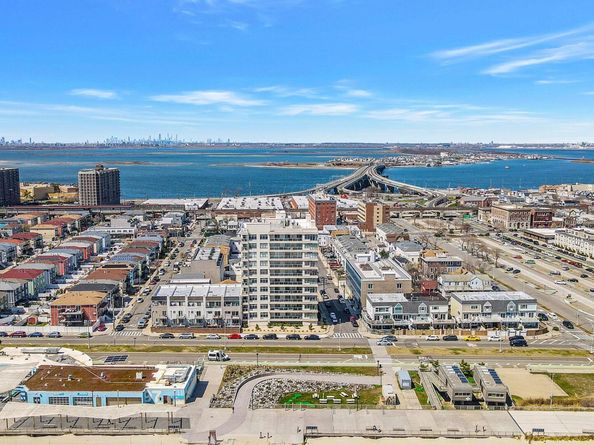 151 Beach 96th Street 6D, Rockaway Beach NY 11963