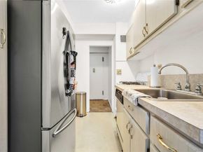 225 Adams Street 1H, Brooklyn NY 11201